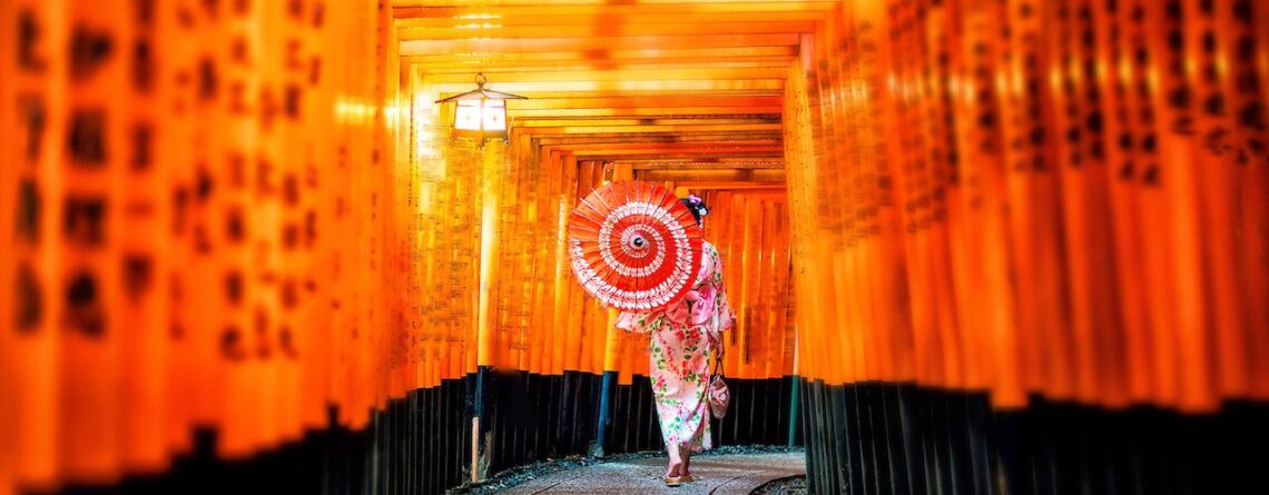 fushimi inari tunnel