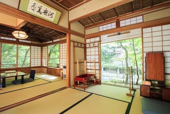 Fukuzumiro Seseragi